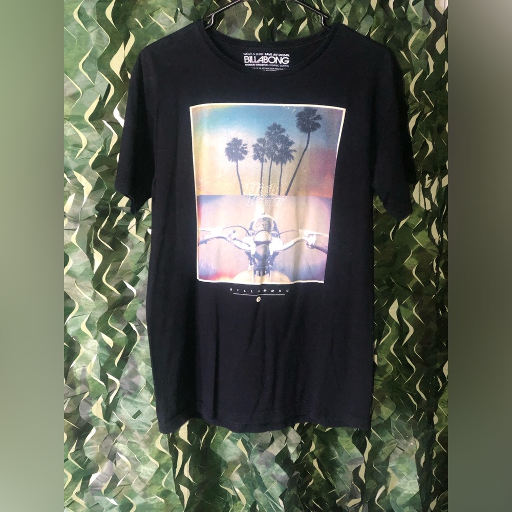 Billabong Black Tee with Vibrant Palm Graphic